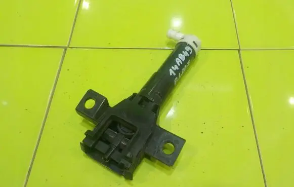 Peugeot 4007 Headlight washer pump LEWY