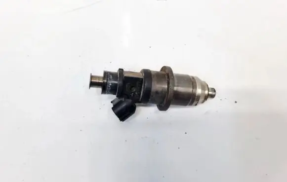 Mitsubishi Carisma Fuel injector E7705071 dim10006