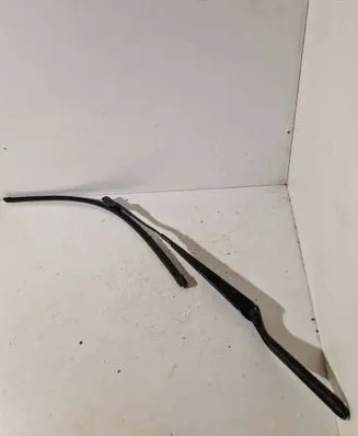 BMW X6 E71 Front wiper blade arm 61617294