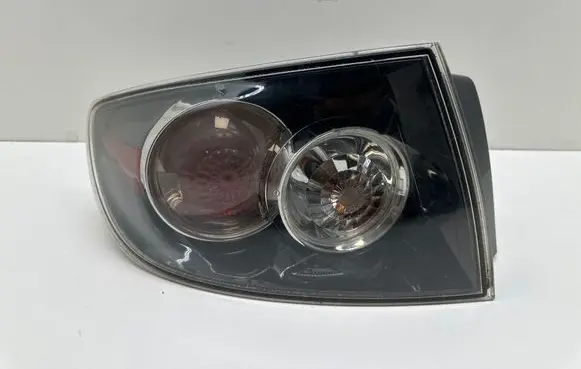 Mazda MX-3 Rear/tail lights BR5H51160