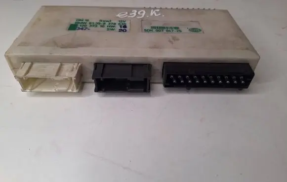 BMW 5 E39 Comfort/convenience module 61358378635 12037310