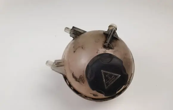 Peugeot Expert Coolant expansion tank/reservoir 1400474480