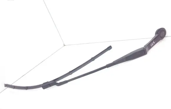 Ford Focus Front wiper blade arm BM5117526BB