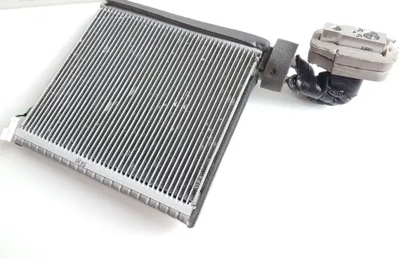Air conditioning (A/C) radiator (interior)