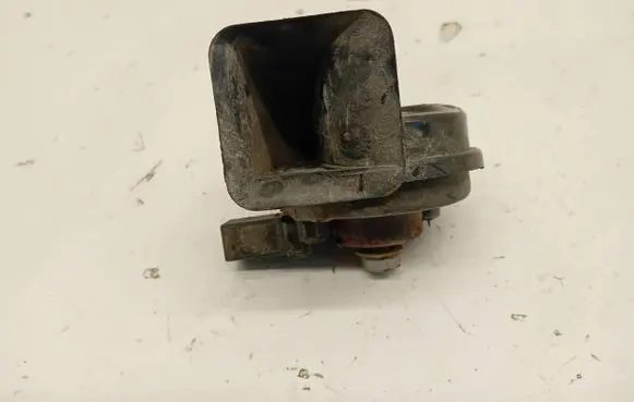 Audi A4 S4 B9 Horn signal 8W0951223 6033FB2415