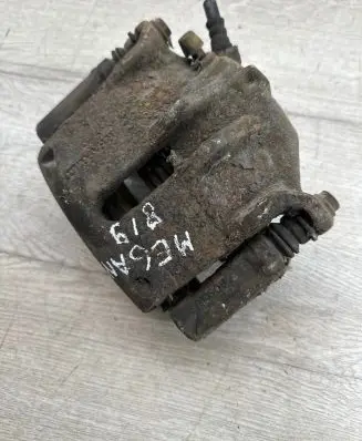 Renault Megane II Front brake caliper