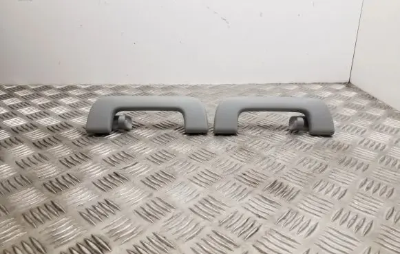 Audi A4 S4 B9 Rear interior roof grab handle 4M0857607A 4M0857608
