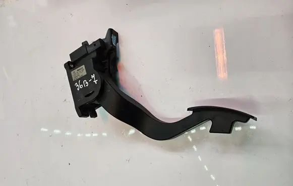 Peugeot Boxer Accelerator throttle pedal 1349820080