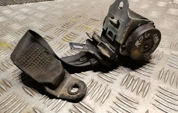 Mini One - Cooper R50 - 53 Rear seatbelt 7055962