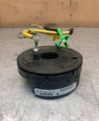 Mercedes-Benz C W203 Airbag slip ring squib (SRS ring) 0025421918 002014000006899