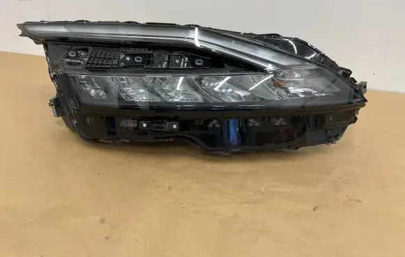 Nissan Qashqai J12 Headlight/headlamp HCR01102A00RL 1008D02G 36066