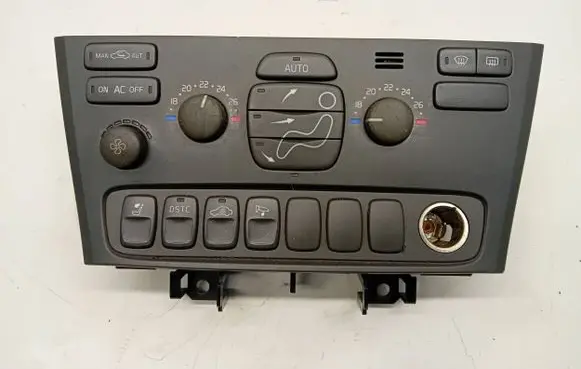 Volvo S60 Climate control unit 8682930