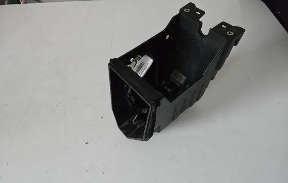 Volvo XC60 Battery box tray 31651454