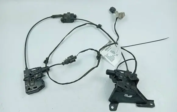 Audi A8 S8 D4 4H Engine bonnet/hood lock/catch 4H0823509B