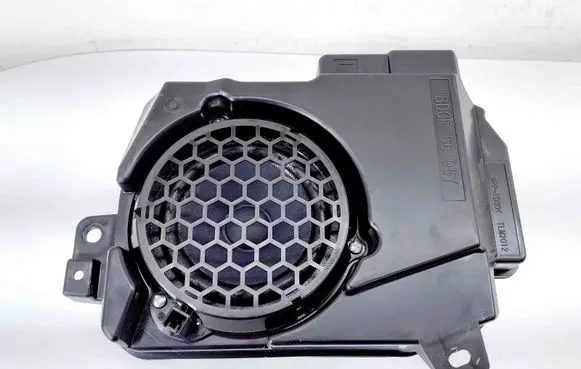 Mazda CX-30 Subwoofer speaker BDGF6696Y