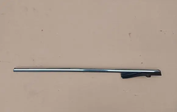 Chrysler Town u0026 Country V Door glass trim 6916A