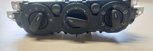 Ford Focus Climate control unit 7M5T19980BB