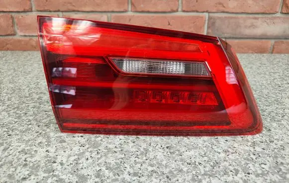 BMW 5 G30 G31 Tailgate rear/tail lights 7376473