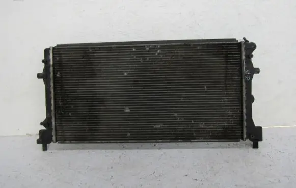 Volkswagen Polo V 6R Coolant radiator 6R0121253A
