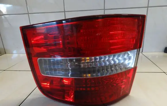 Fiat Stilo Rear/tail lights 46758986