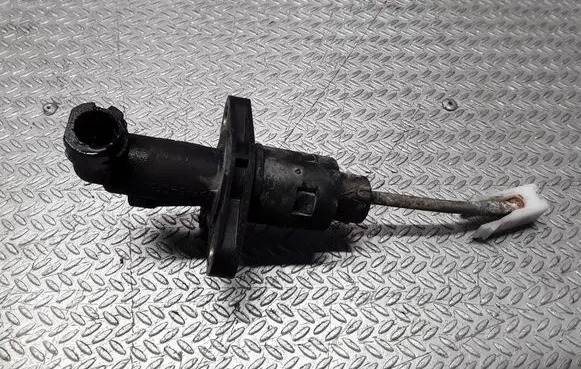 Volkswagen Golf IV Clutch master cylinder 1J1721388C