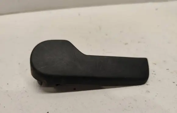 Volkswagen Caddy Engine bonnet (hood) release handle 1J1823533C