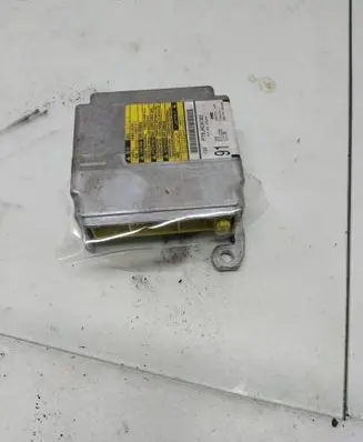 Toyota Corolla Verso AR10 Airbag control unit/module 891700F240 235731103