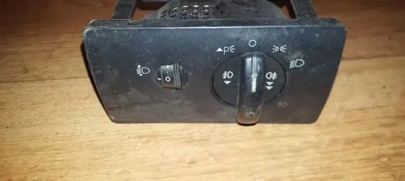 Ford Mondeo Mk III Light switch 1s7t13a024gb 1s7t-13a024-gb