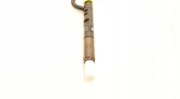 Nissan Note (E11) Fuel injector 8200827965