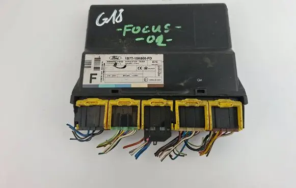 Ford Focus Comfort/convenience module 1S7T15K600FD