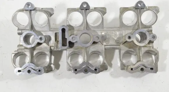 Porsche 911 996 Camshaft holder 99610404200