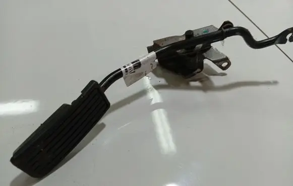 Honda Jazz Accelerator throttle pedal