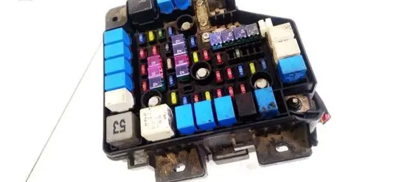 Hyundai Santa Fe Fuse box set