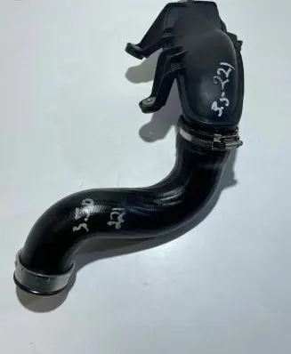Mercedes-Benz S W221 Intercooler hose/pipe A2215281482
