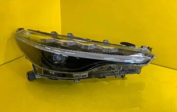 Toyota Corolla Cross Headlight/headlamp HASCO16-184
