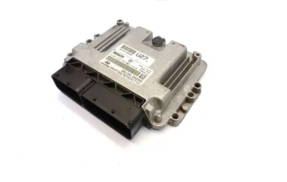 Hyundai i40 Engine control unit/module 391252A209 391202A209 0281018492