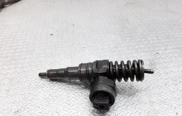 Ford Galaxy Fuel injector 038130073AC
