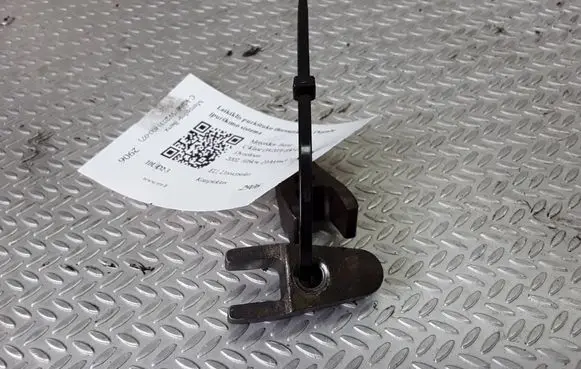 Fuel Injector clamp holder