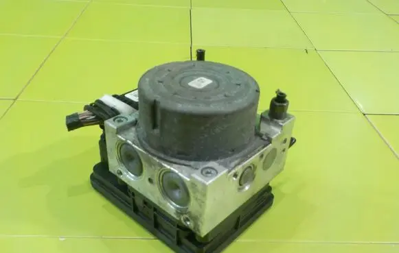 Citroen C4 Cactus ABS Pump 10091539553