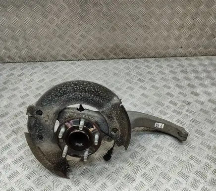 Jaguar XE Front wheel hub GX733K186AB GX733K186EA