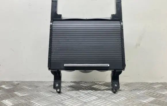 Skoda Superb B8 (3V) Cup holder 3V0858329