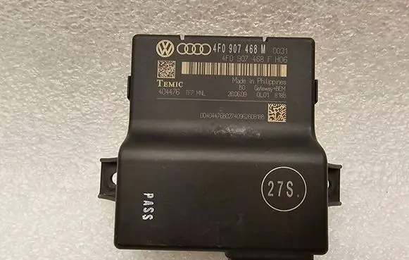 Audi A6 S6 C6 4F Gateway control module 4F0907468F 4F0907468M 404476