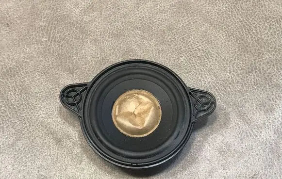 Mercedes-Benz E A207 Panel speaker A1728200702