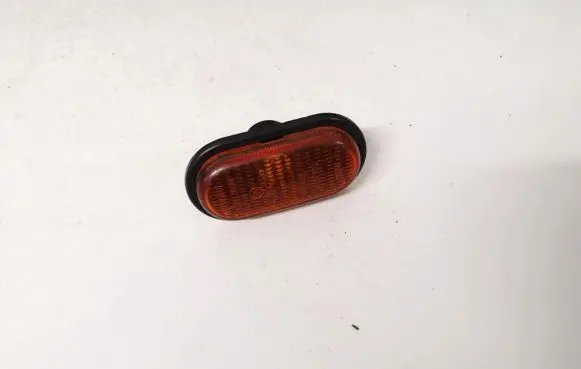 Renault Safrane Front fender indicator light 13910020