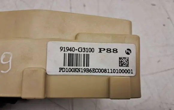 Hyundai i30 Fuse module 91940G3100