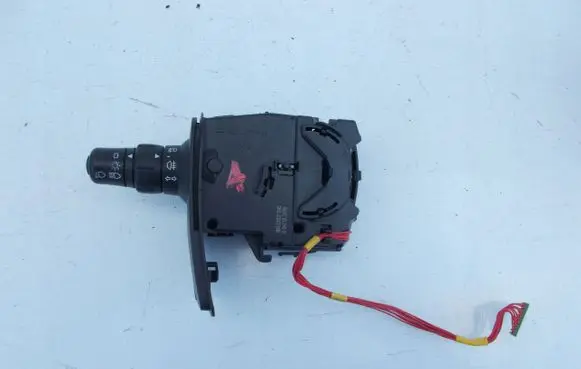 Renault Clio I Light switch 88102002