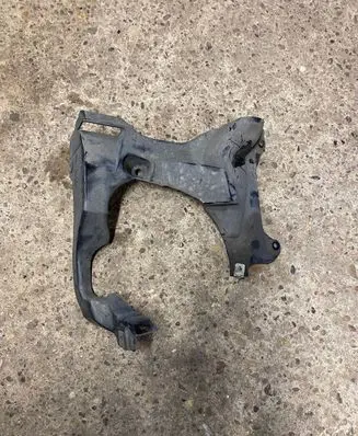 BMW 5 F10 F11 Other engine bay part 7228686