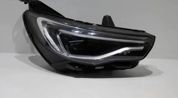 Opel Grandland X Headlight/headlamp YP00126180 0020558306 366947220
