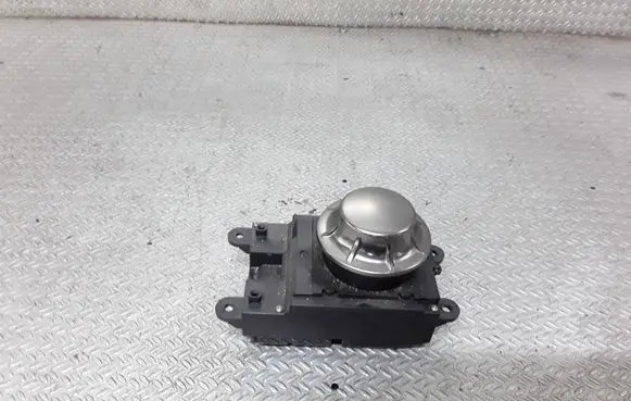 BMW 5 E60 E61 Head unit multimedia control 6941801