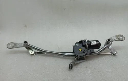 BMW M4 G82 G83 Front wiper linkage and motor 7427910